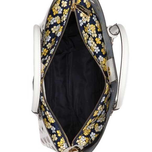 MICHAEL Michael Kors Mercer Gallery East West Tote - Picture 4 of 5